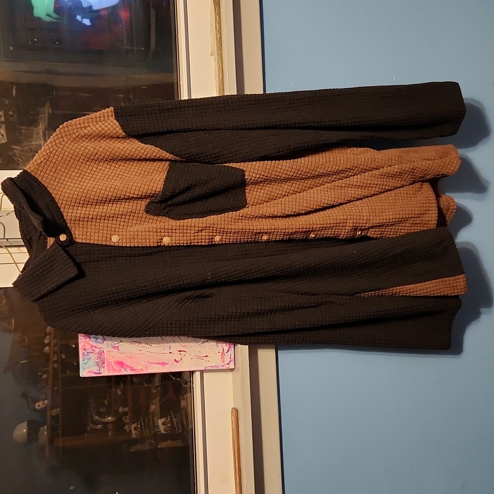 Button-up, long sleeve
